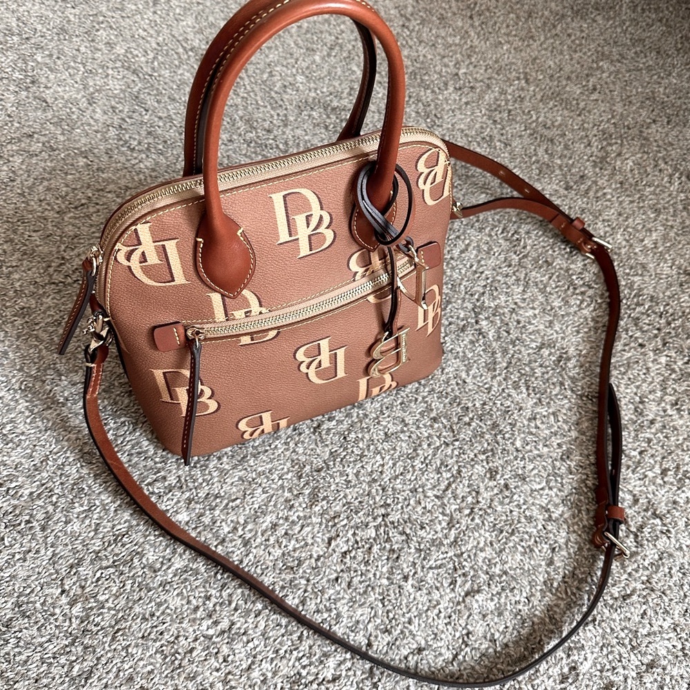 Like Brand New Dooney and Brourke Satchel Bag